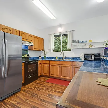 Hale Olena Ohana | 31+ Day Rental